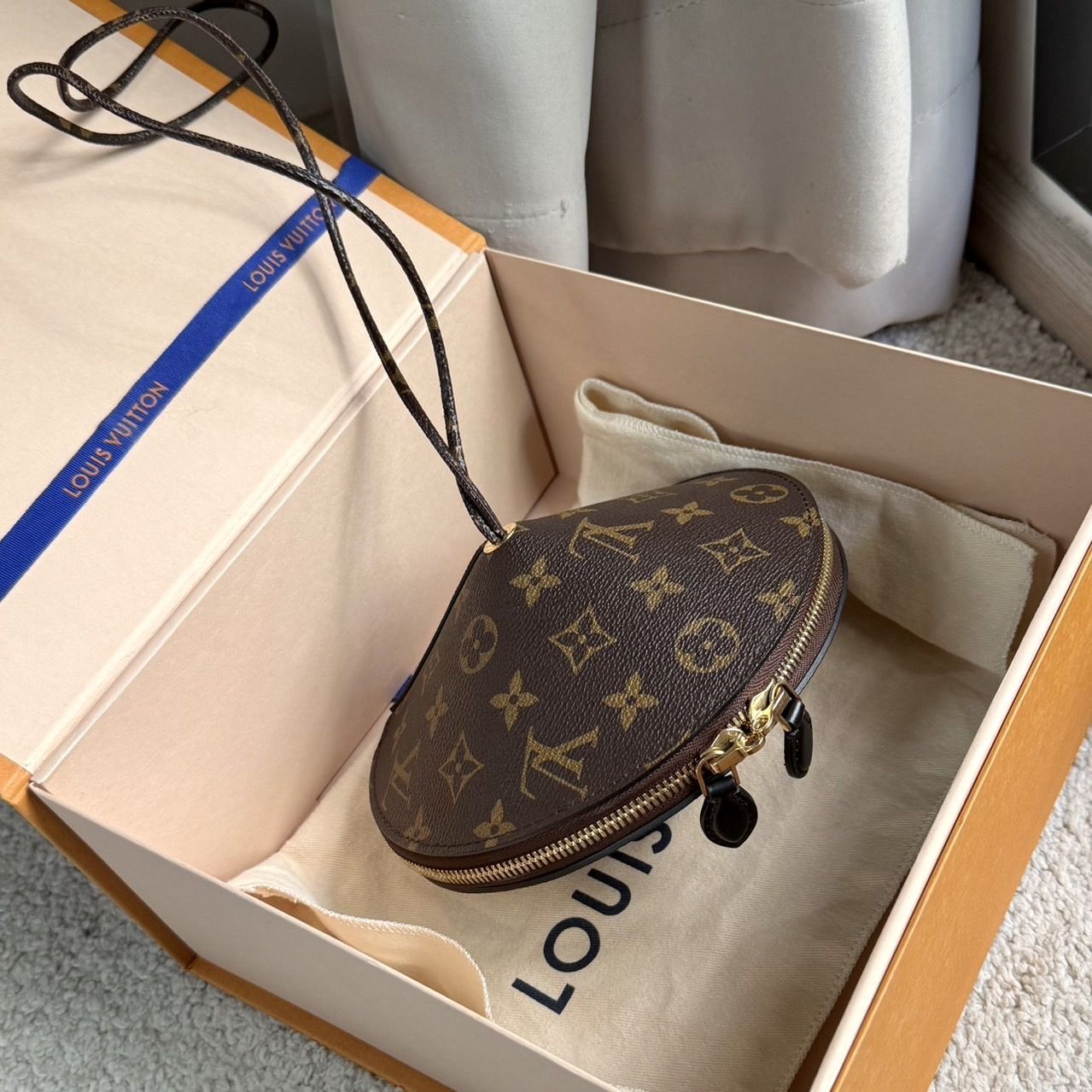 LV Toupie bag 2019