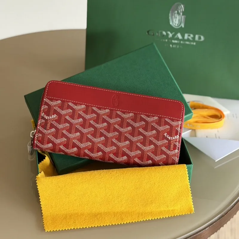 GOYARD Zippy Wallet 2022