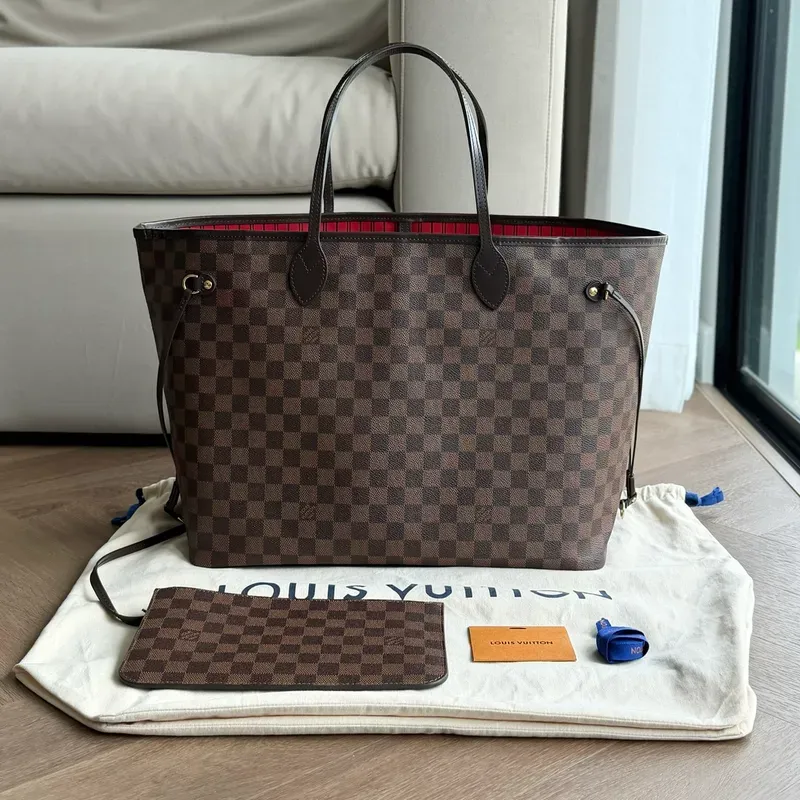 LV Neverfull Damier GM Microchip