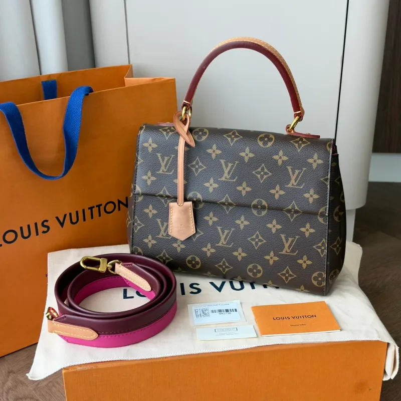 LV Cluny BB Monogram 2020