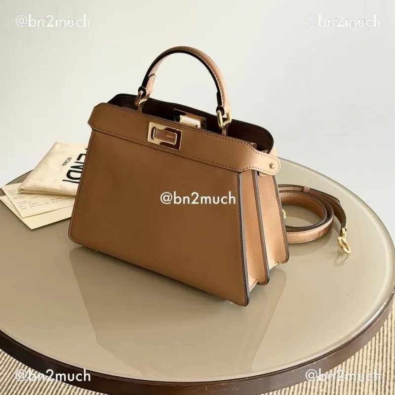FENDI Peekaboo ISeeU Small 2022