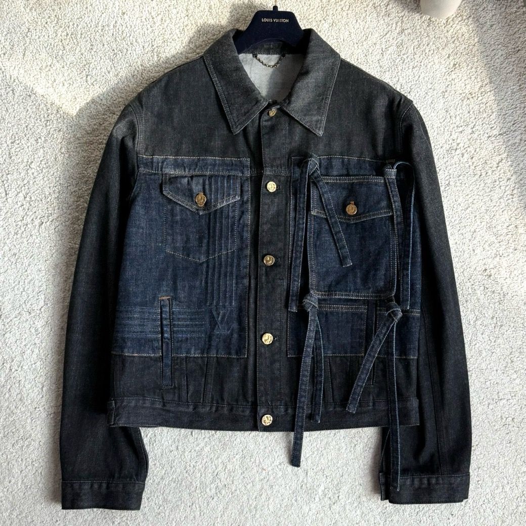 LV Denim Jacket size 48 